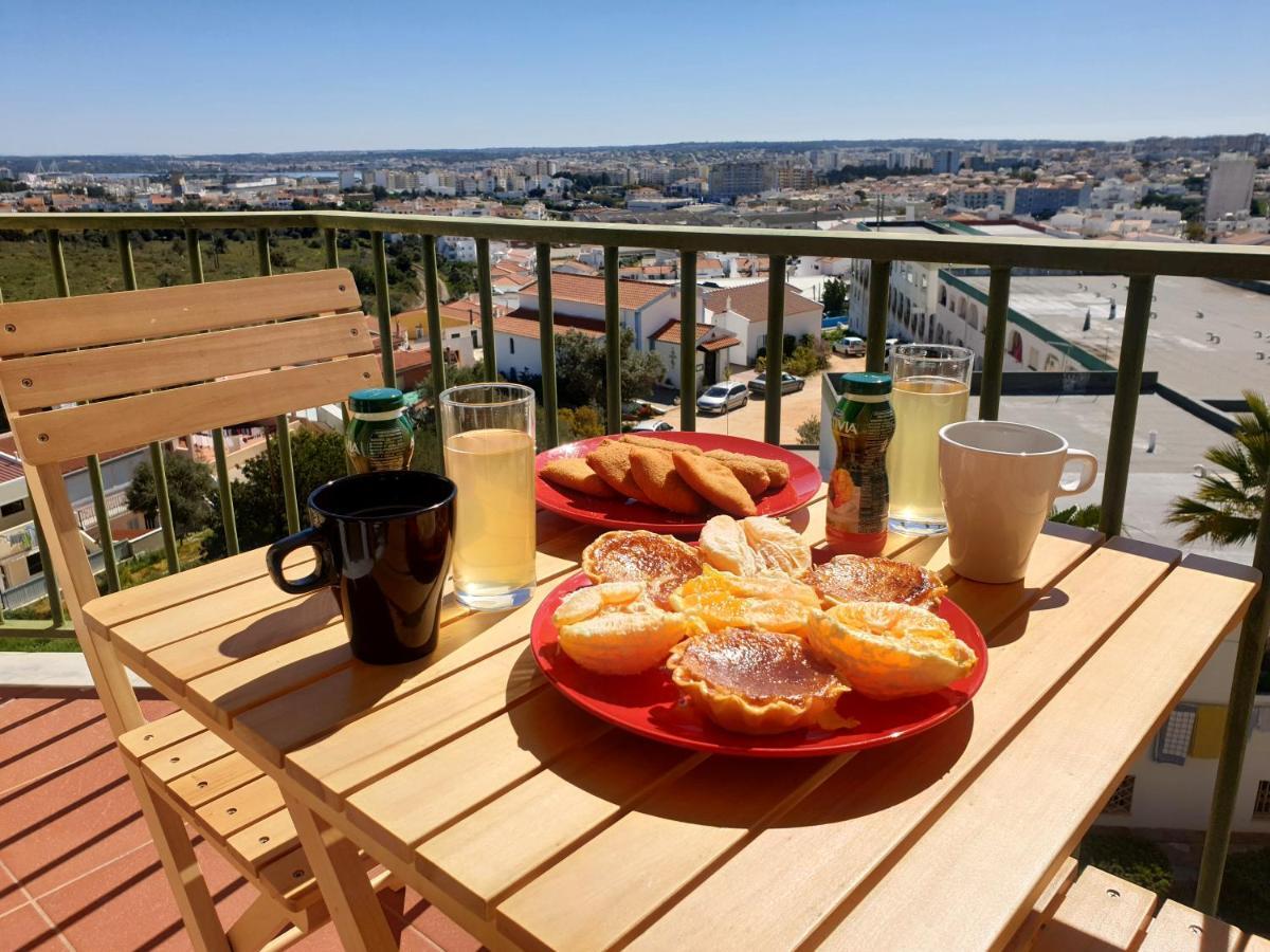 Gorgeous Apartment In Portimao Bagian luar foto