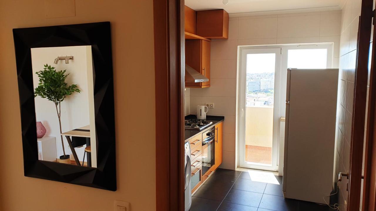 Gorgeous Apartment In Portimao Bagian luar foto