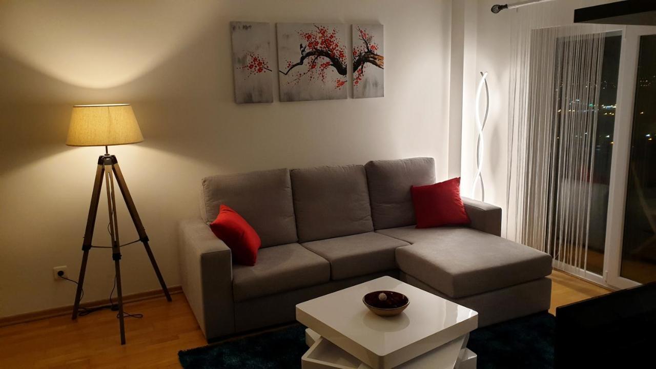 Gorgeous Apartment In Portimao Bagian luar foto